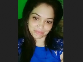 Horny bhabi gives a rimjob and gets fucked