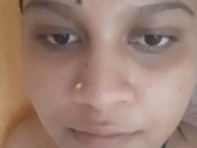 Chubby bbw indulges in solo masturbation with her fingers