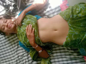 Indian girl gives a blowjob and masturbates in hot video
