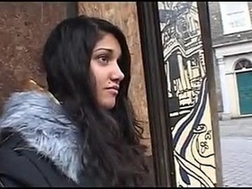 Couple indulges in Pakistani prostitutes in online video