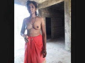 Mallu beauty gives a sensual blowjob