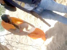 Desi couple enjoys outdoor sex in public place