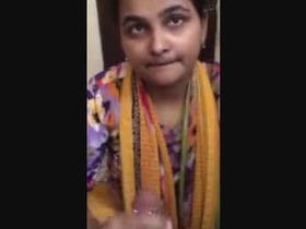 Fat auntie Subha enjoys sucking and swallowing cum in this video