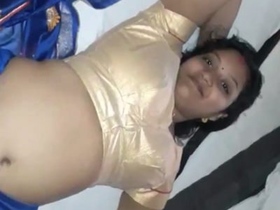Adorable BBW bhabhi gets naughty
