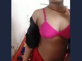 Desi Bhabhi ji flaunts her sexuality with Devr