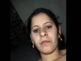 Busty Indian bhabi gets naughty on camera