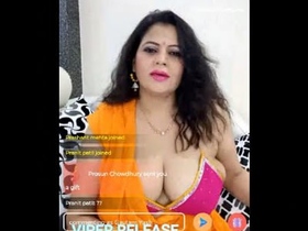 Sapna Sappu's live show in May: Watch her seductive performance