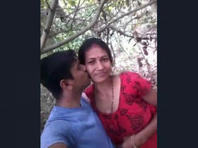 Bhabhi gets wild on the street in Devar Bhabhi video