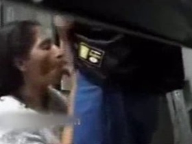 Mallu babe enjoys oral sex and intercourse in a cyber cafe