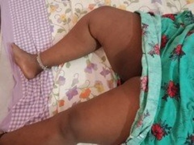 Naughty Tamil stepsister's video: A steamy encounter