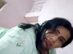 Desi bhabhi from a village indulges in wild riding in this video