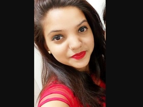 Indian girl gives her lover a passionate blowjob in HD