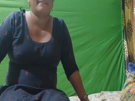 Watch a hot maid get a huge cumshot after a wild Indian sex session