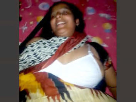 Nighttime sex with an Indian bhabhi