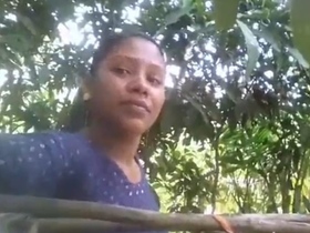 Bangla girl gets naughty in the shower