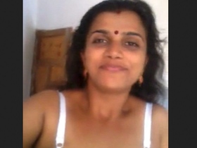 Lovely bhabhi indulges in sensual self-pleasure